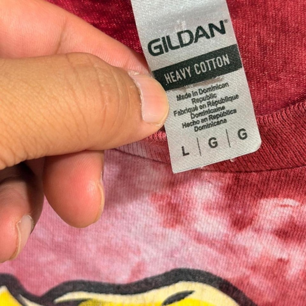 Golden Rose Checkerboard on Red, White, Pink tie-dye - Picture 3 of 4